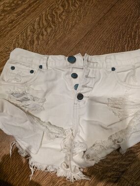 One Teaspoon White Distressed Button-Fly Denim Shorts